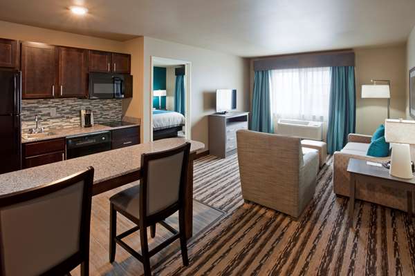 Suite - GrandStay Hotel & Suites Valley City - I-94, Exit 292