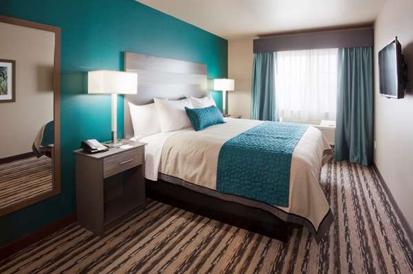 Suite - GrandStay Hotel & Suites Valley City - I-94, Exit 292