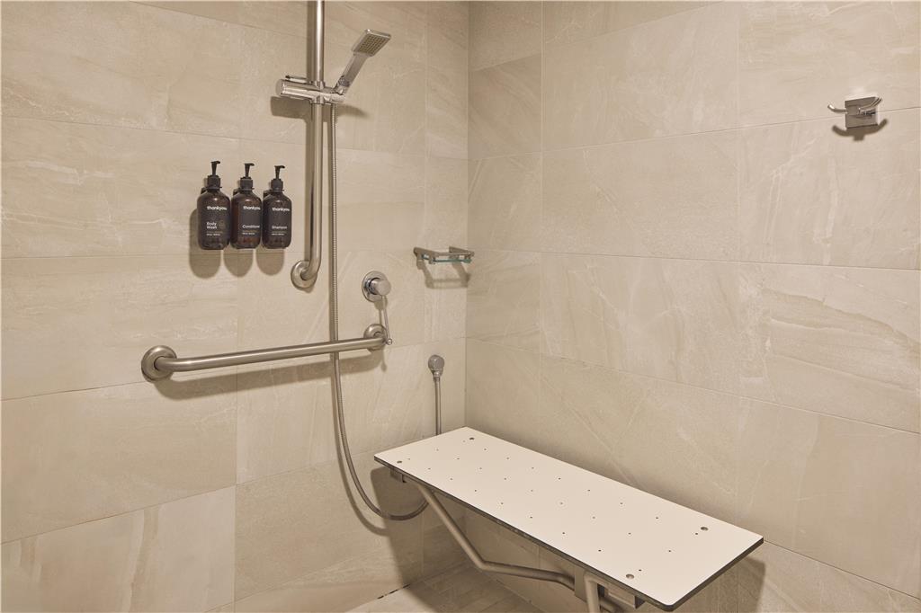 RYDGES SOUTH BANK BRISBANE-guestroom-Guest Room,Bathroom,On-Site.jpg