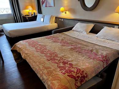 HÔTEL KYRIAD PRESTIGE BEAUNE - Le Panorama