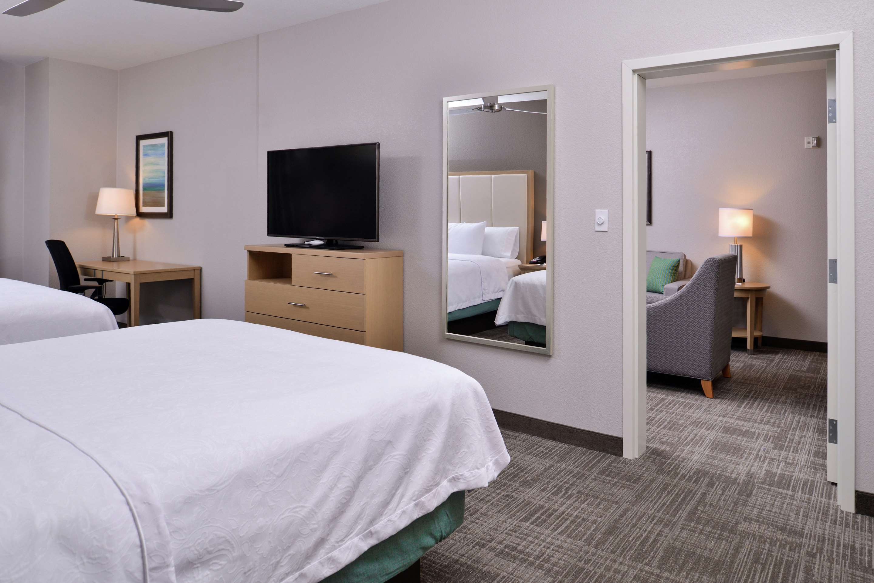 Guest room