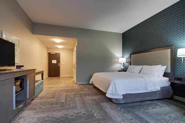  - Hampton Inn & Suites Knightdale