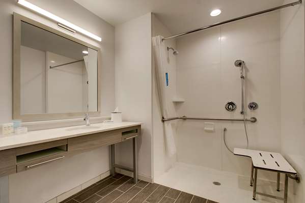  - Hampton Inn & Suites Knightdale