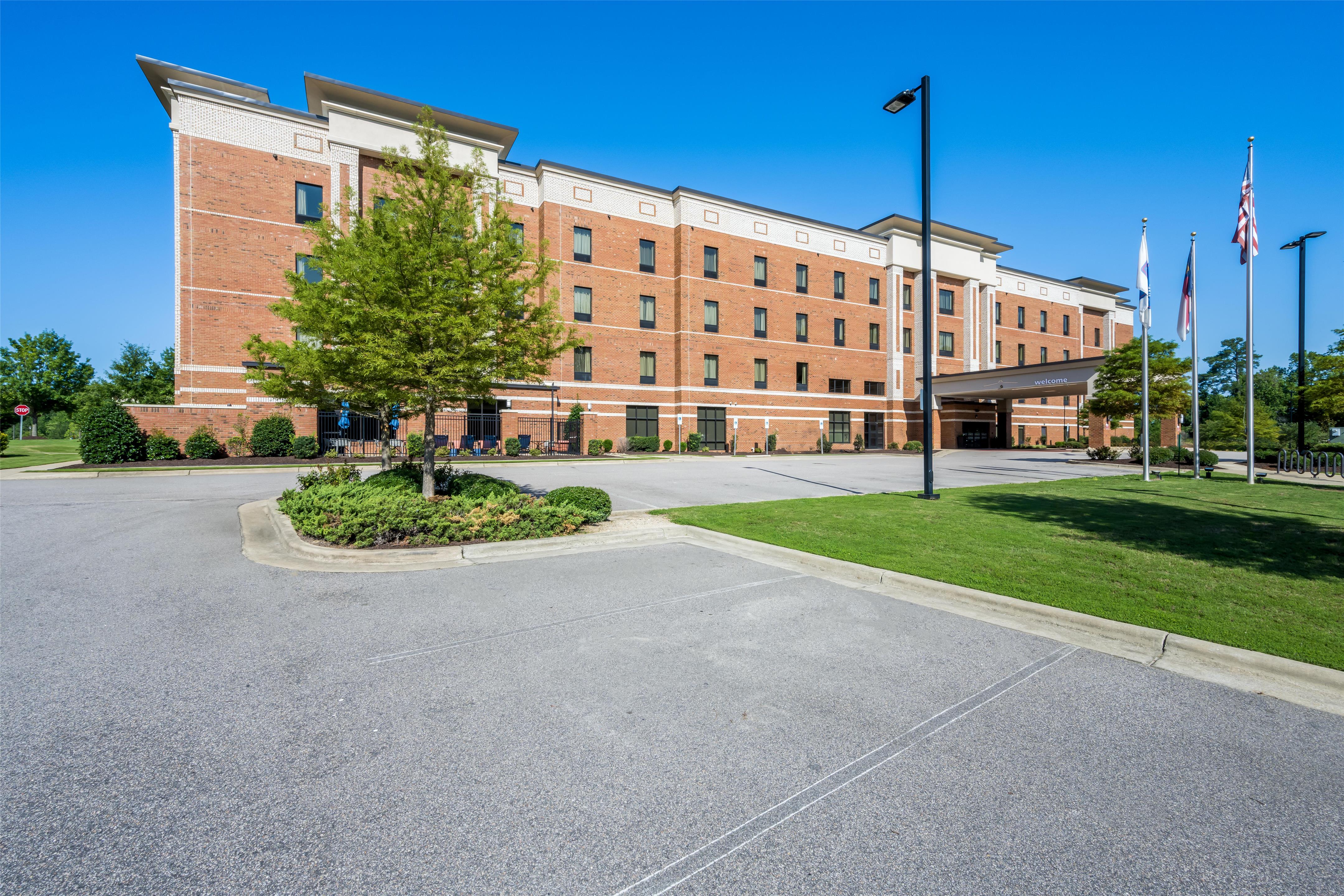 Exterior | Hampton Inn & Suites Knightdale Raleigh