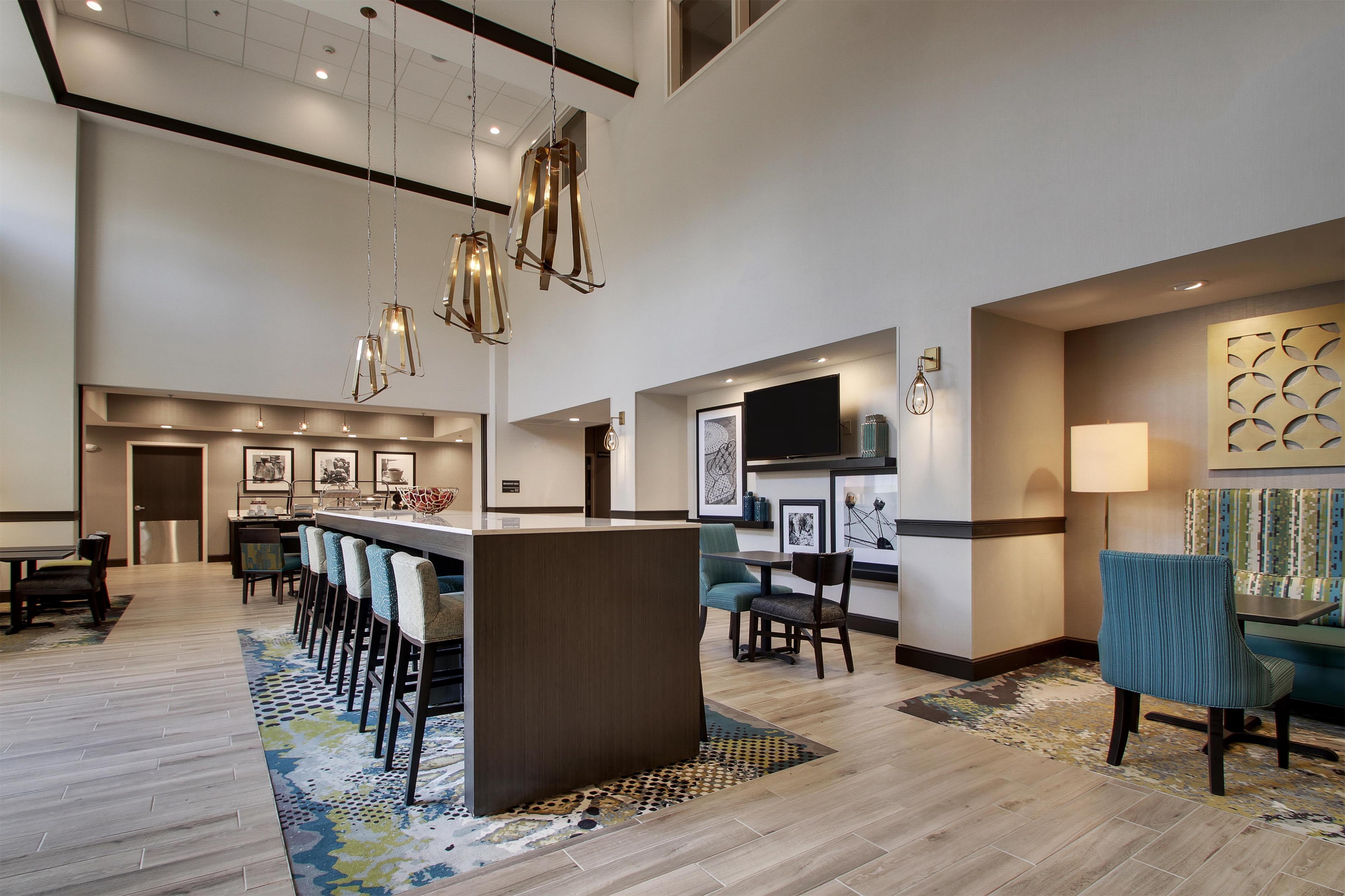 Restaurant | Hampton Inn & Suites Knightdale Raleigh