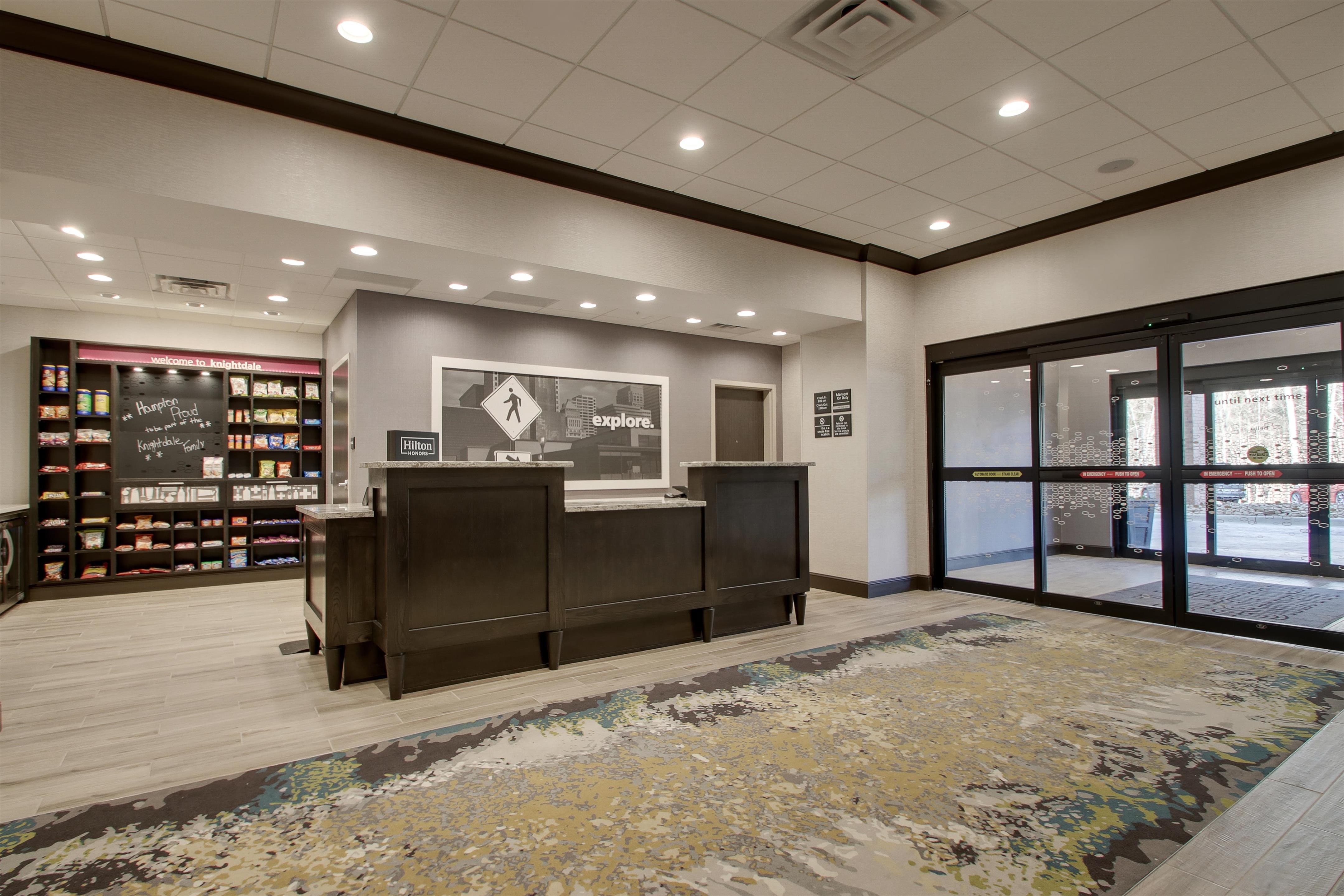 Reception | Hampton Inn & Suites Knightdale Raleigh