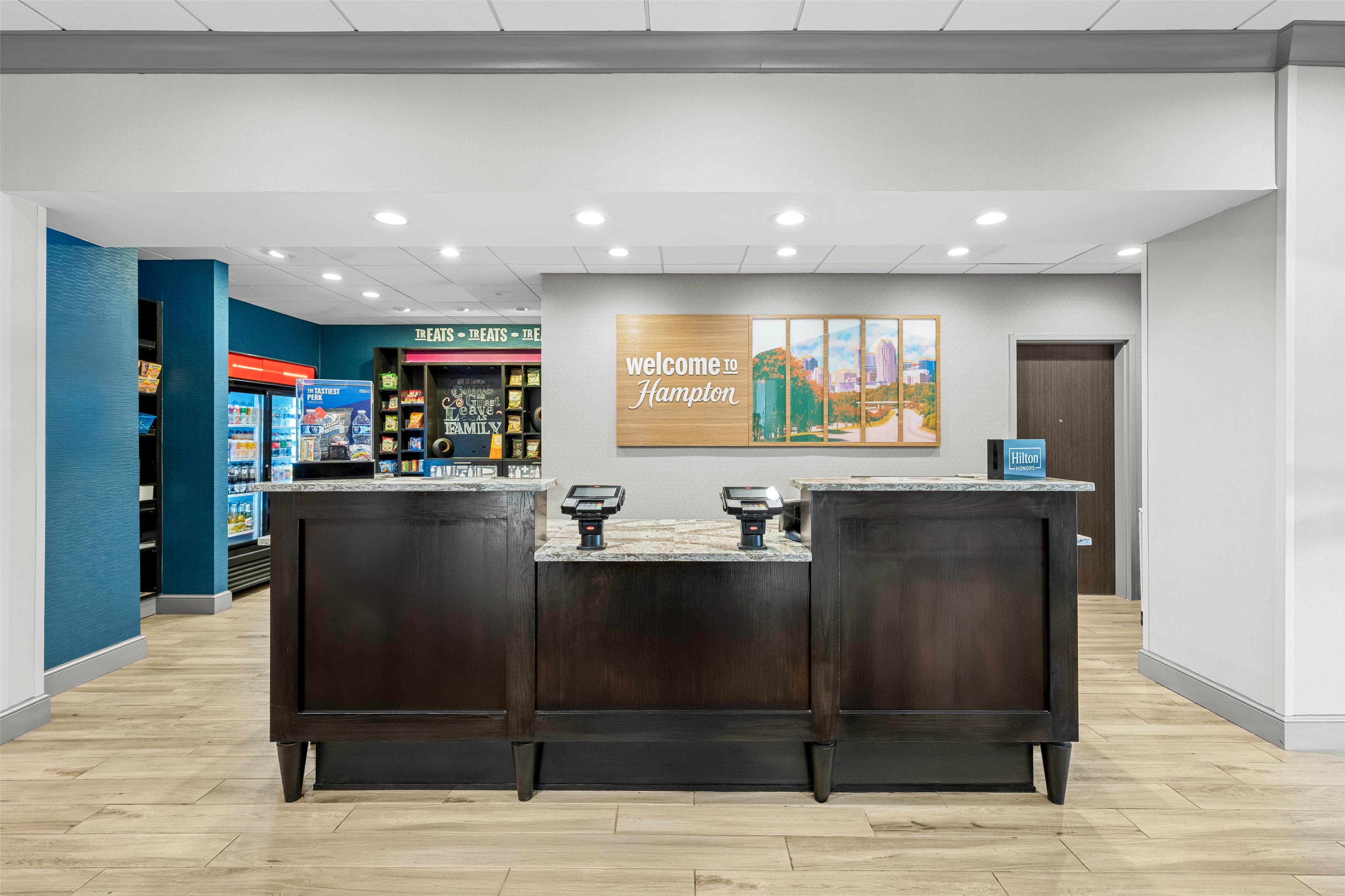 Reception | Hampton Inn & Suites Knightdale Raleigh