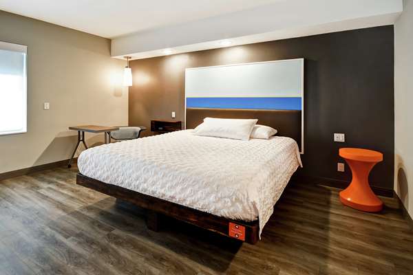  - Tru by Hilton Airport Salt Lake City - I-80, Exit 113