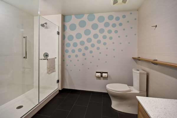  - Tru by Hilton Airport Salt Lake City - I-80, Exit 113