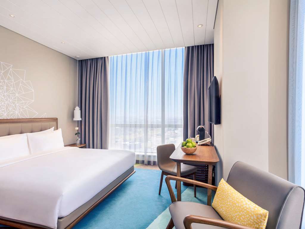 MERCURE JAKARTA Pantai Indah Kapuk - Tap to explore photos