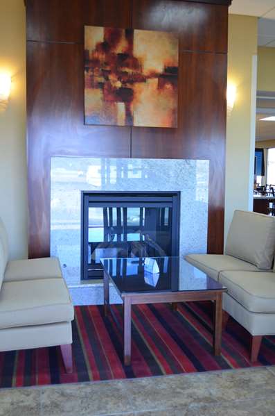  - SureStay Hotel by Best Western Tehachapi