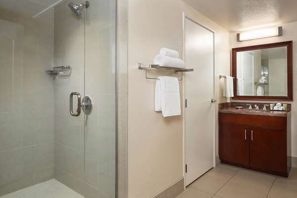  - Hilton Grand Vacations at MarBrisa Resort Carlsbad