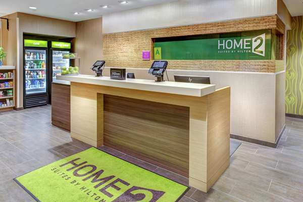  - Home2 Suites by Hilton Airport Louisville - I-65, Exit 132