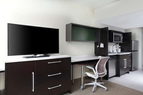  - Home2 Suites by Hilton Airport Louisville - I-65, Exit 132