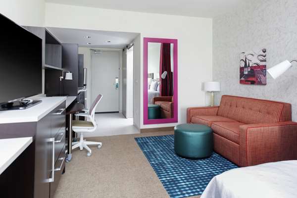  - Home2 Suites by Hilton Airport Louisville - I-65, Exit 132