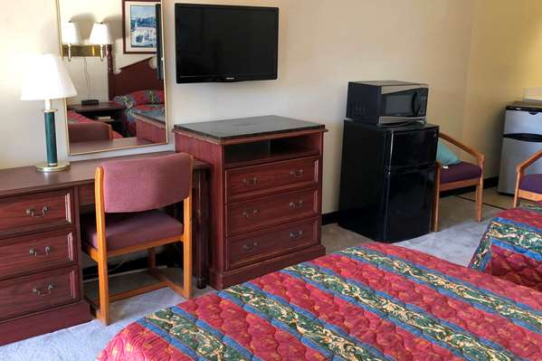  - Knights Inn Selma - I-95, Exit 97