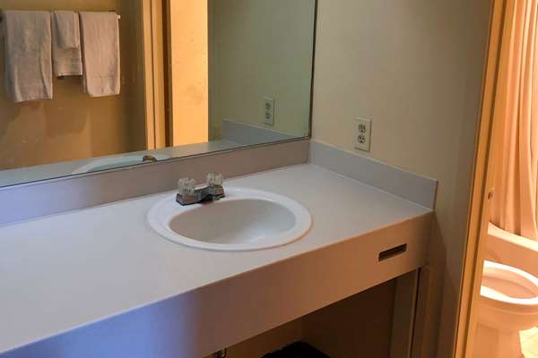  - Knights Inn Selma - I-95, Exit 97