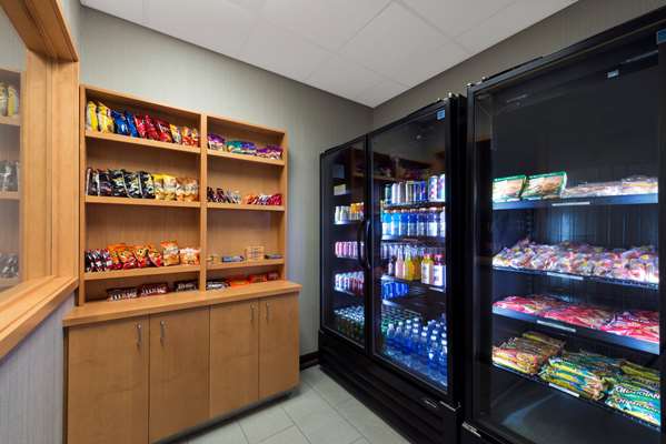  - Wingate by Wyndham Hotel Downtown Page