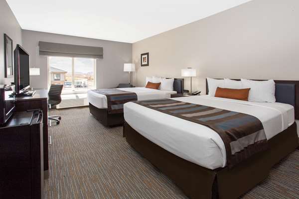  - Wingate by Wyndham Hotel Downtown Page