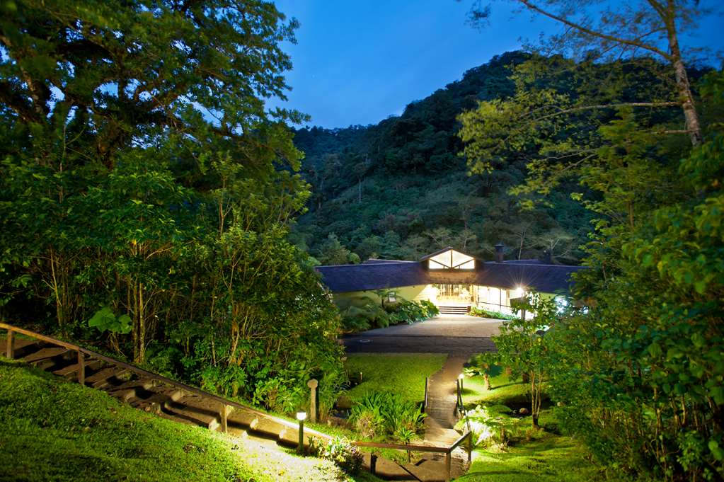 El Silencio Lodge and Spa in Costa Rica