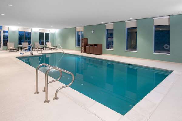 Pool - Hyatt Place Hotel Westminster