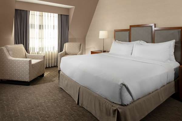  - DoubleTree by Hilton Hotel Burlington