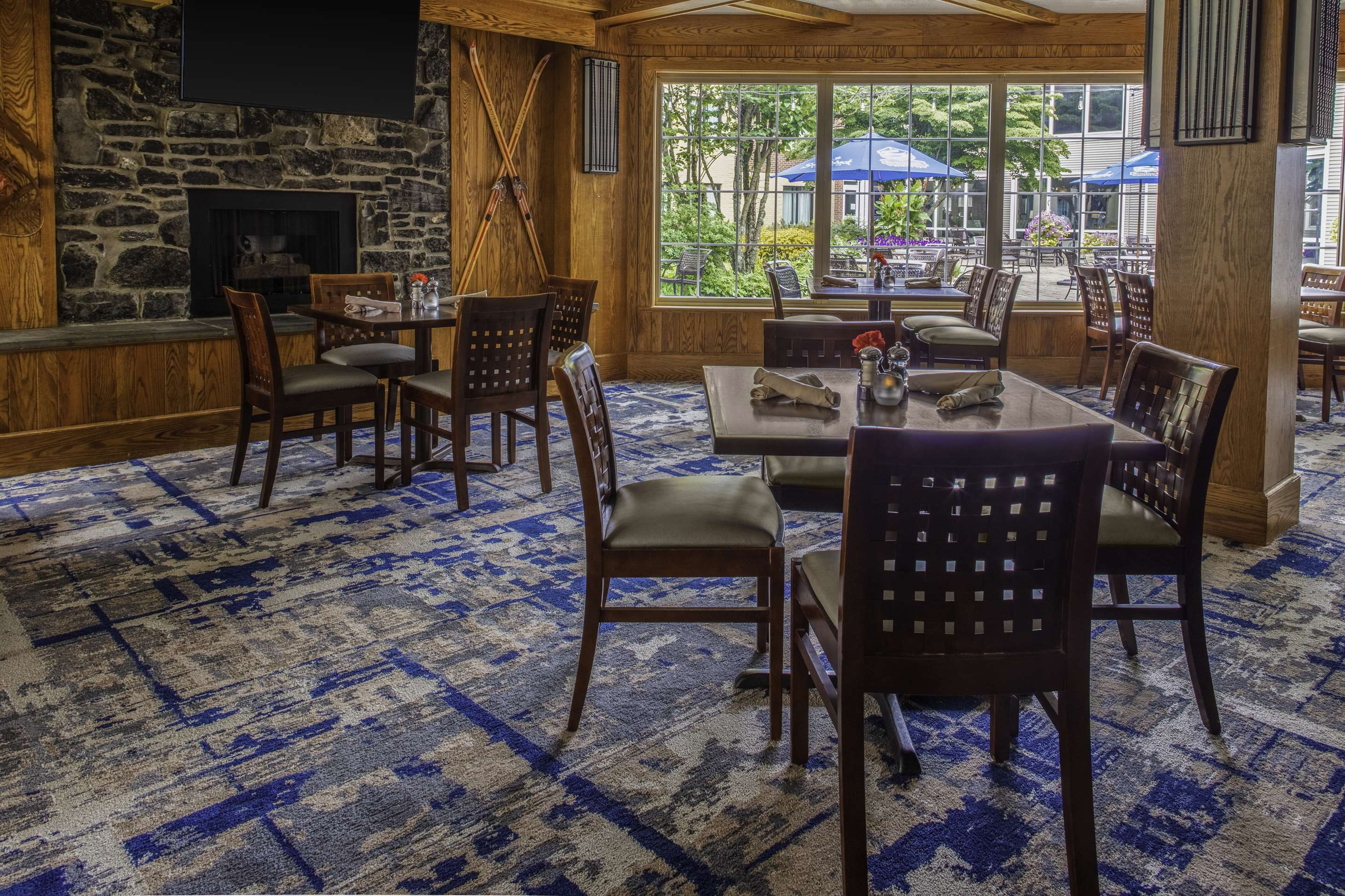 Restaurant | DoubleTree by Hilton Burlington Vermont