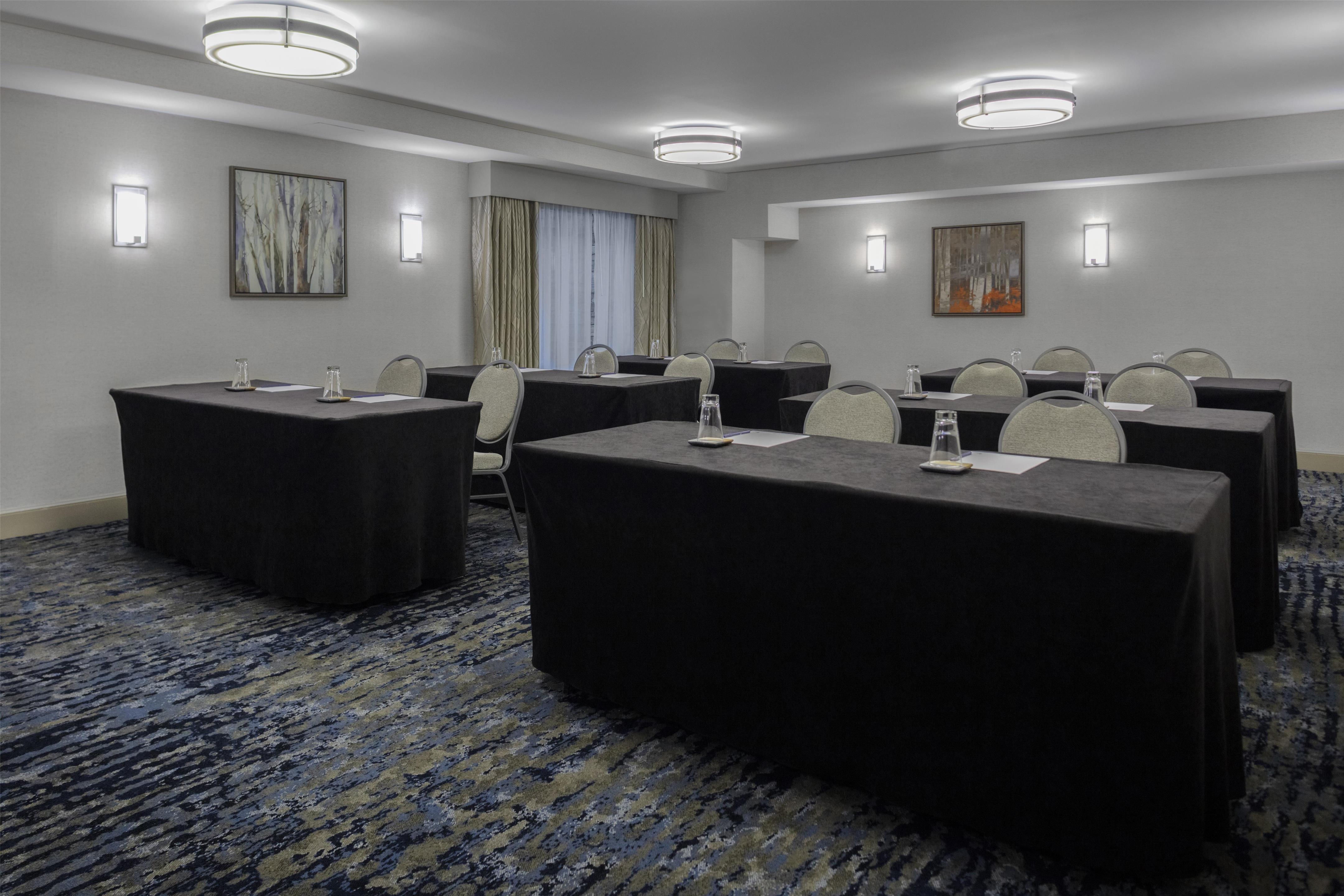 Meeting Room | DoubleTree by Hilton Burlington Vermont