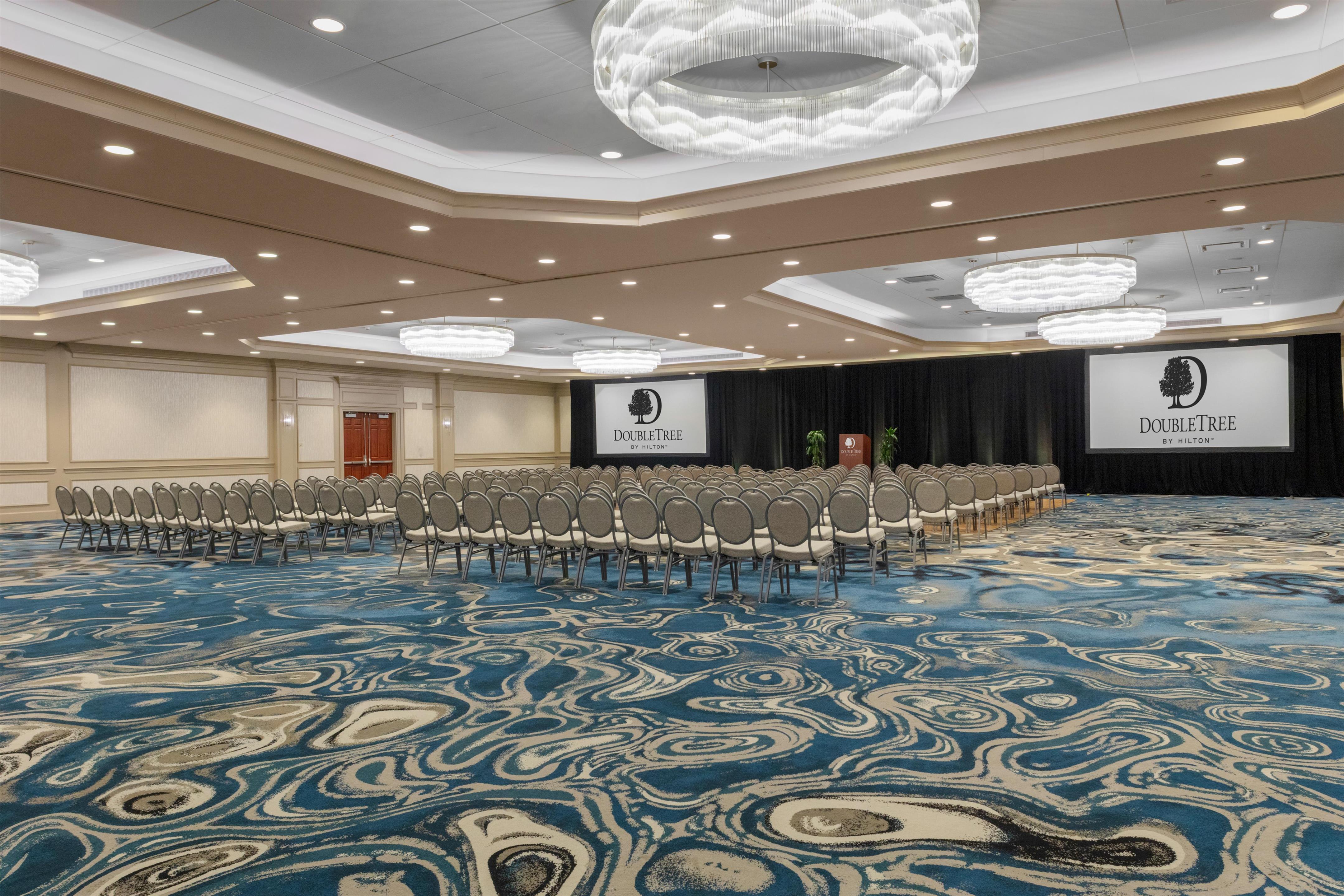 Meeting Room | DoubleTree by Hilton Burlington Vermont