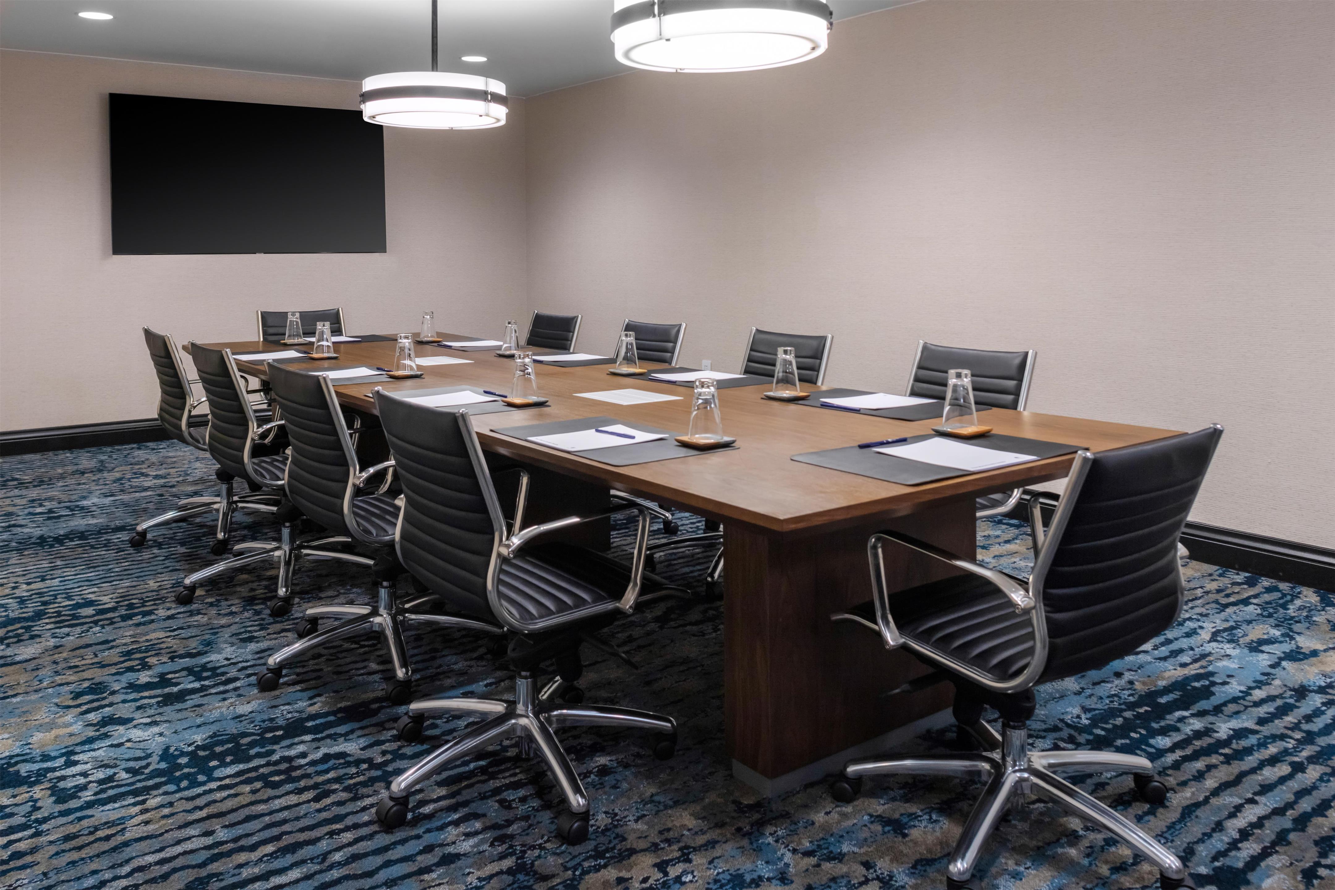 Meeting Room | DoubleTree by Hilton Burlington Vermont