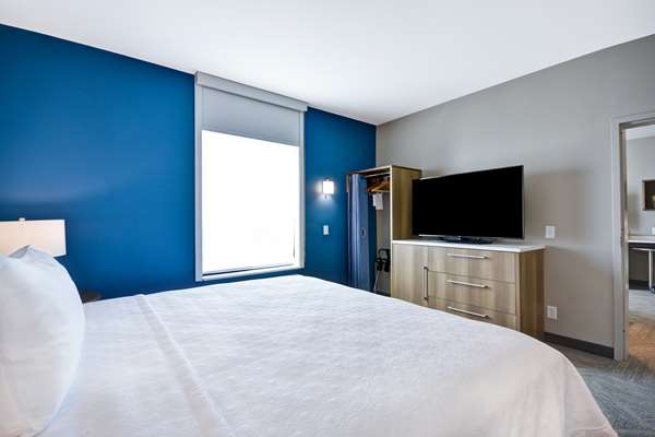  - Home2 Suites by Hilton Downtown Plano