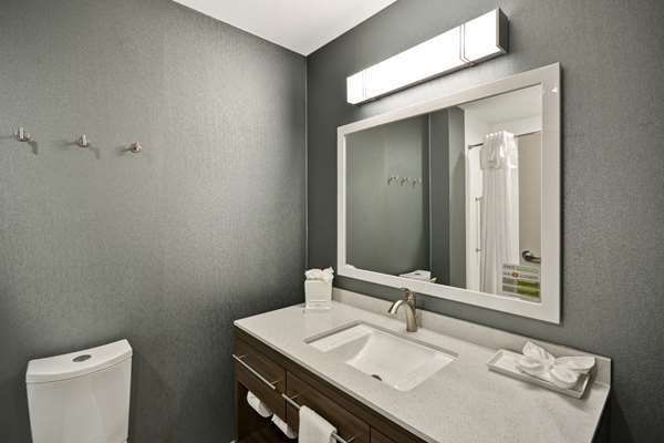  - Home2 Suites by Hilton Downtown Plano