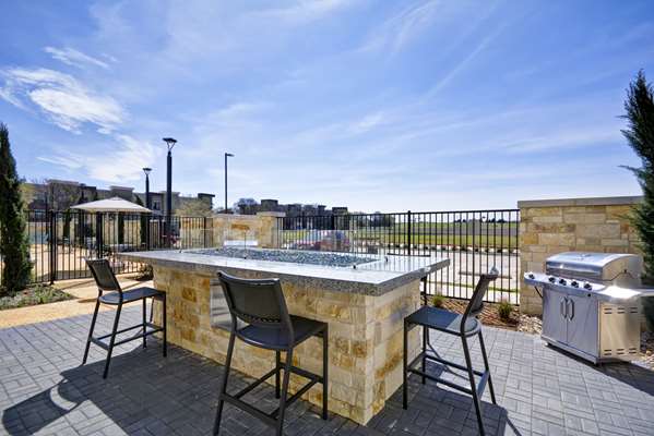 Exterior view - Home2 Suites by Hilton Downtown Plano