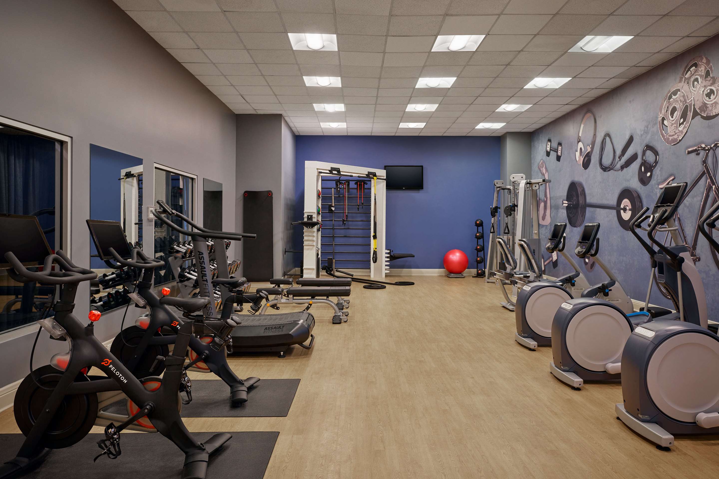 Health club fitness center gym | Hilton Denver City Center