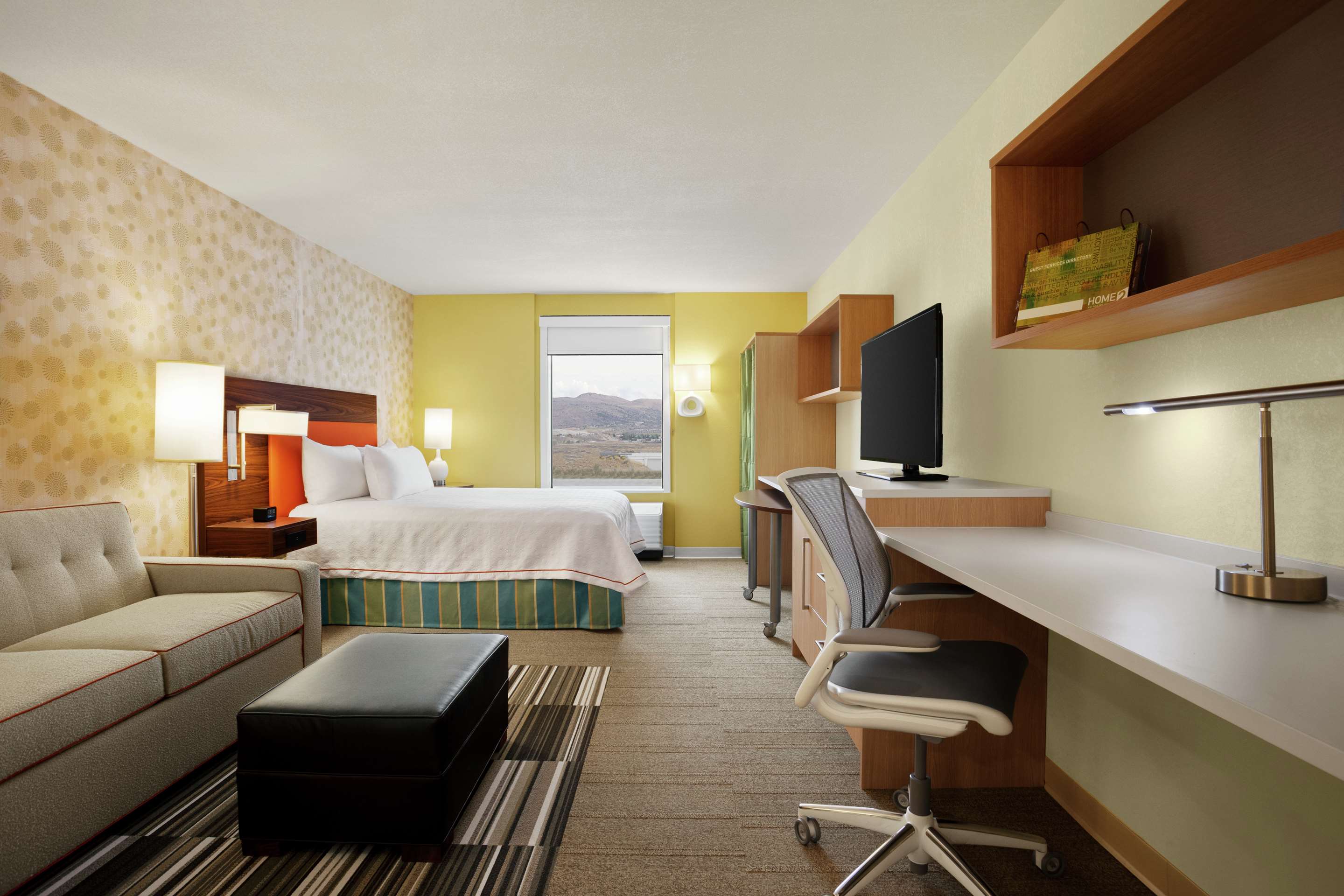 Guest room