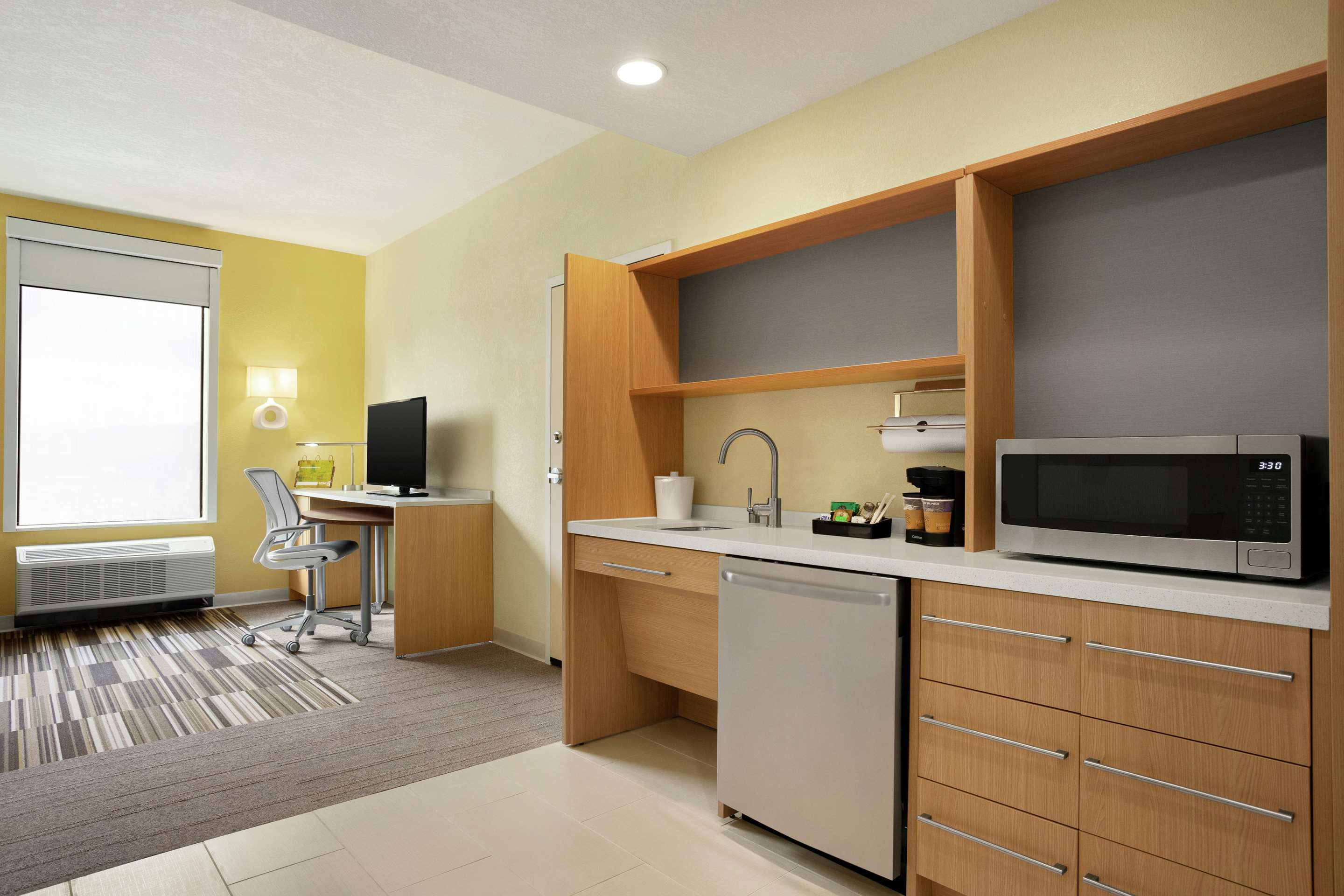Guest room