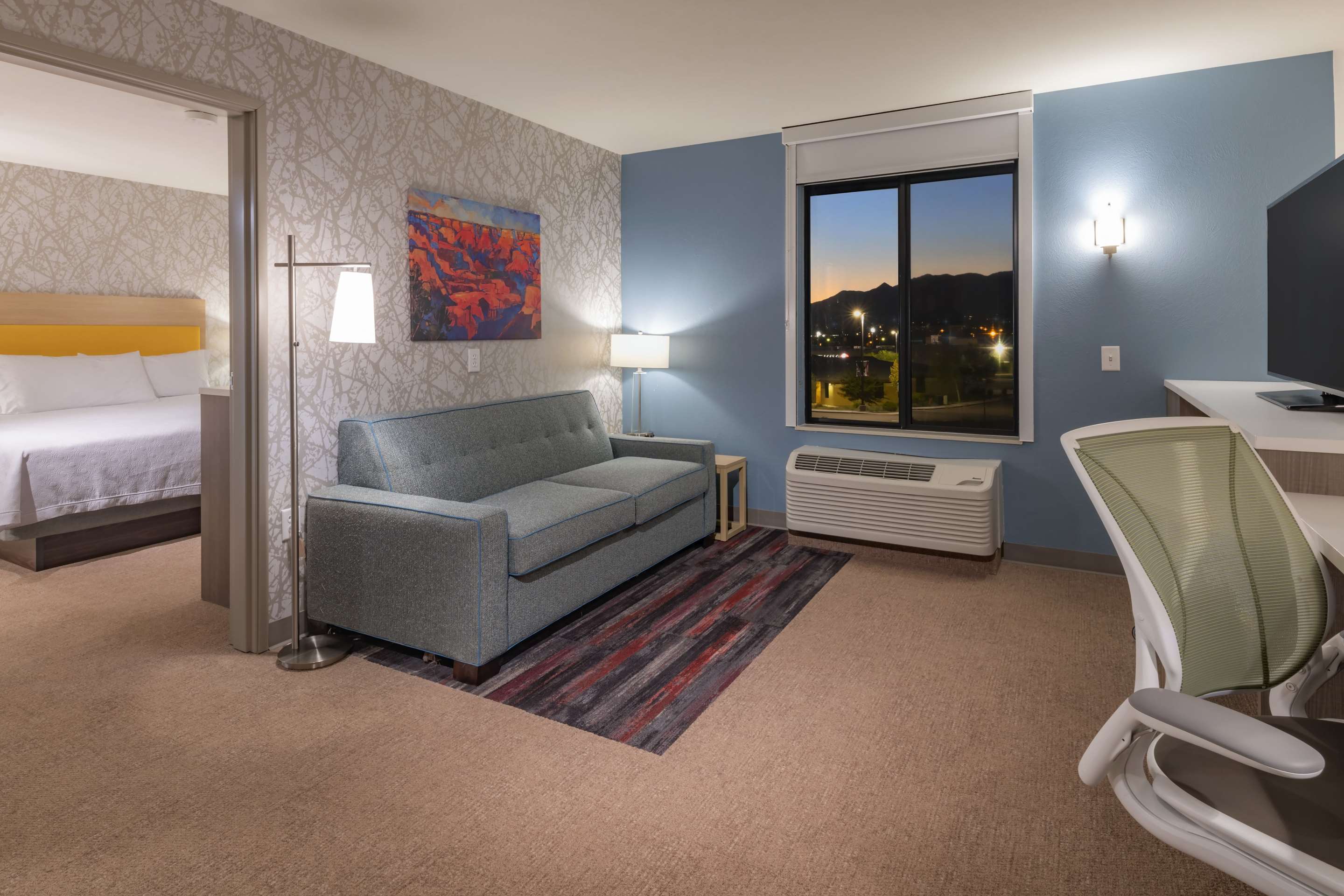 Guest room