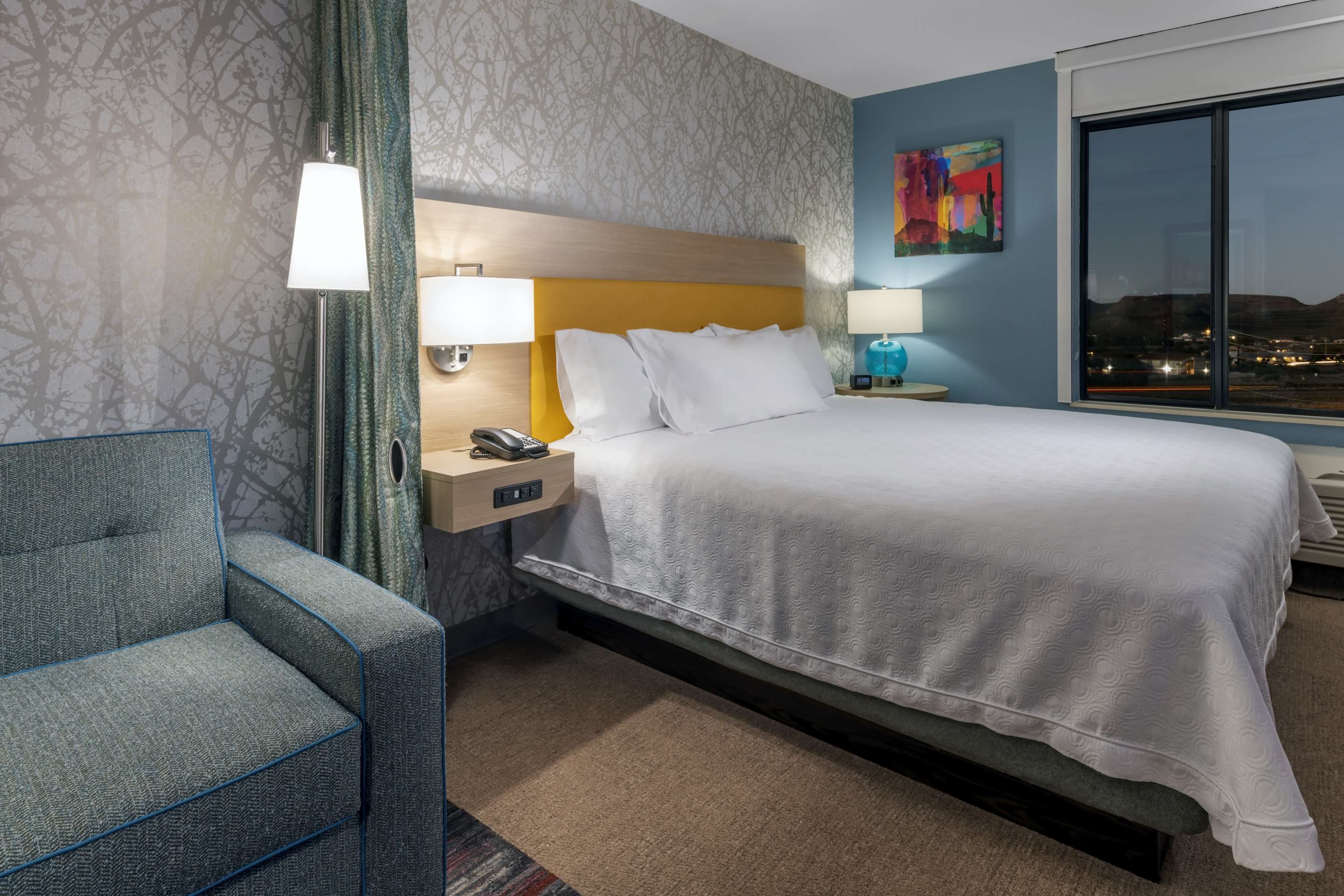 Guest room