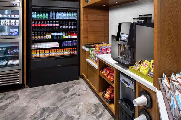 Restaurant - DoubleTree by Hilton Hotel Downtown Manchester