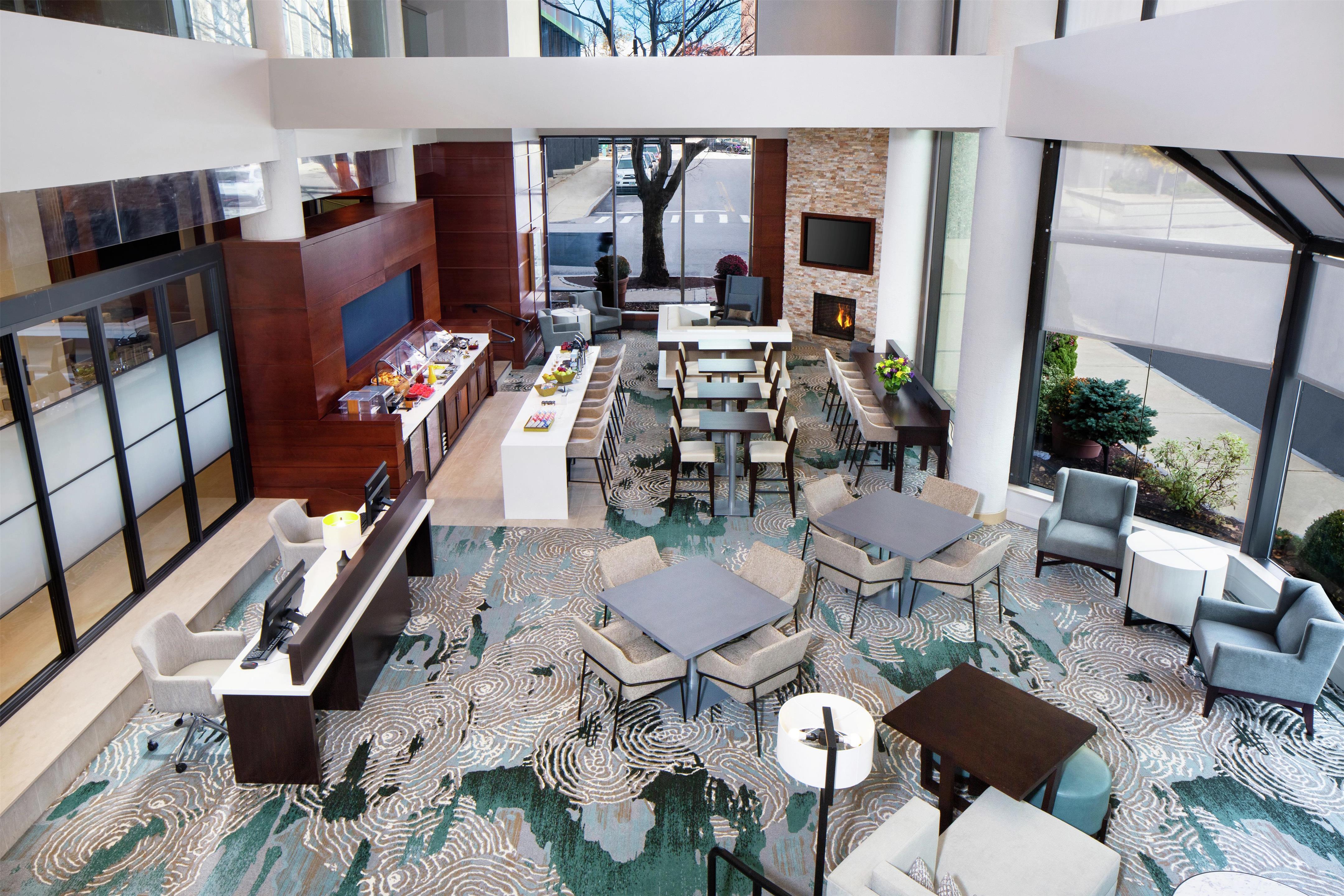 Property amenity | DoubleTree by Hilton Manchester Downtown