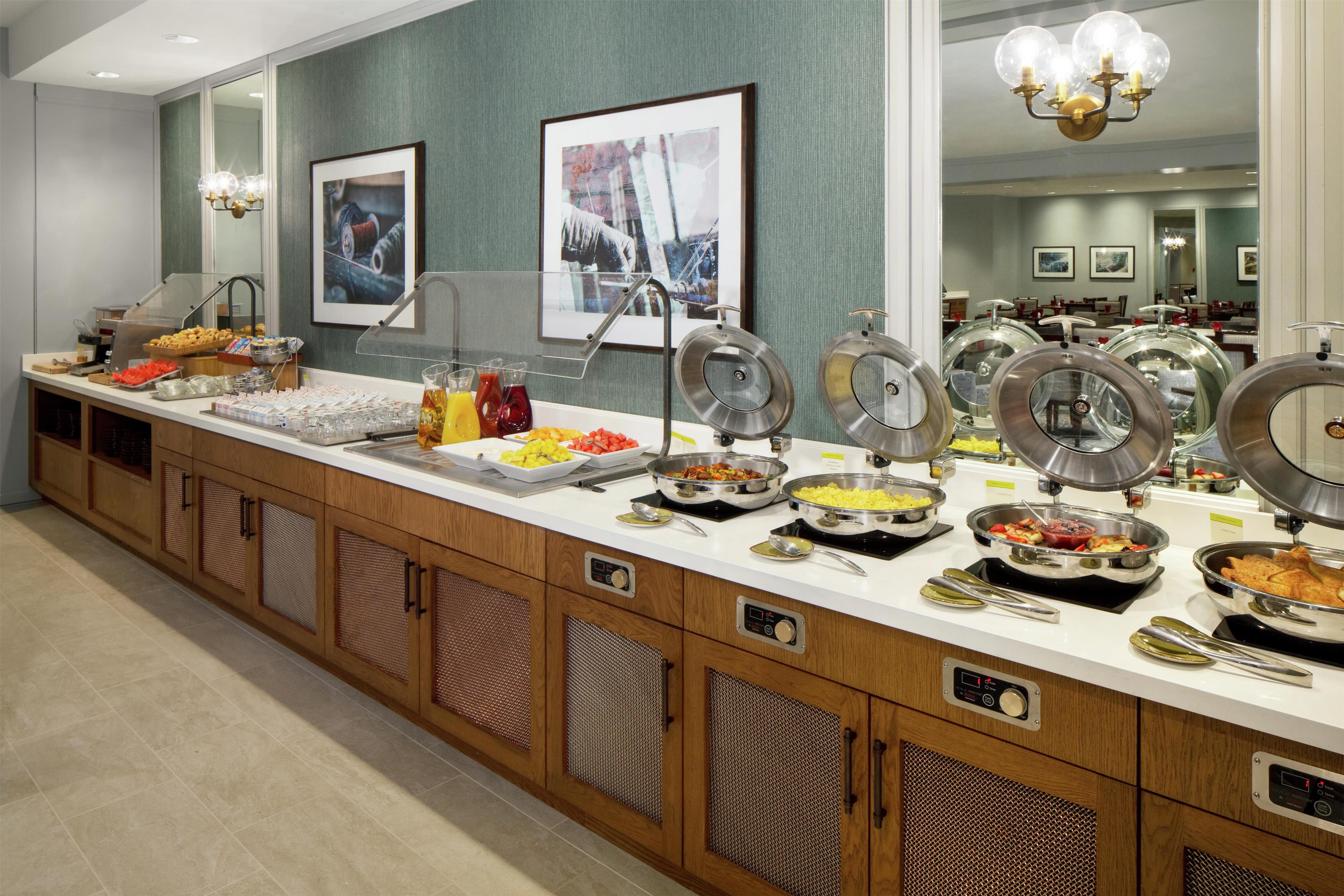 Breakfast Area | DoubleTree by Hilton Manchester Downtown