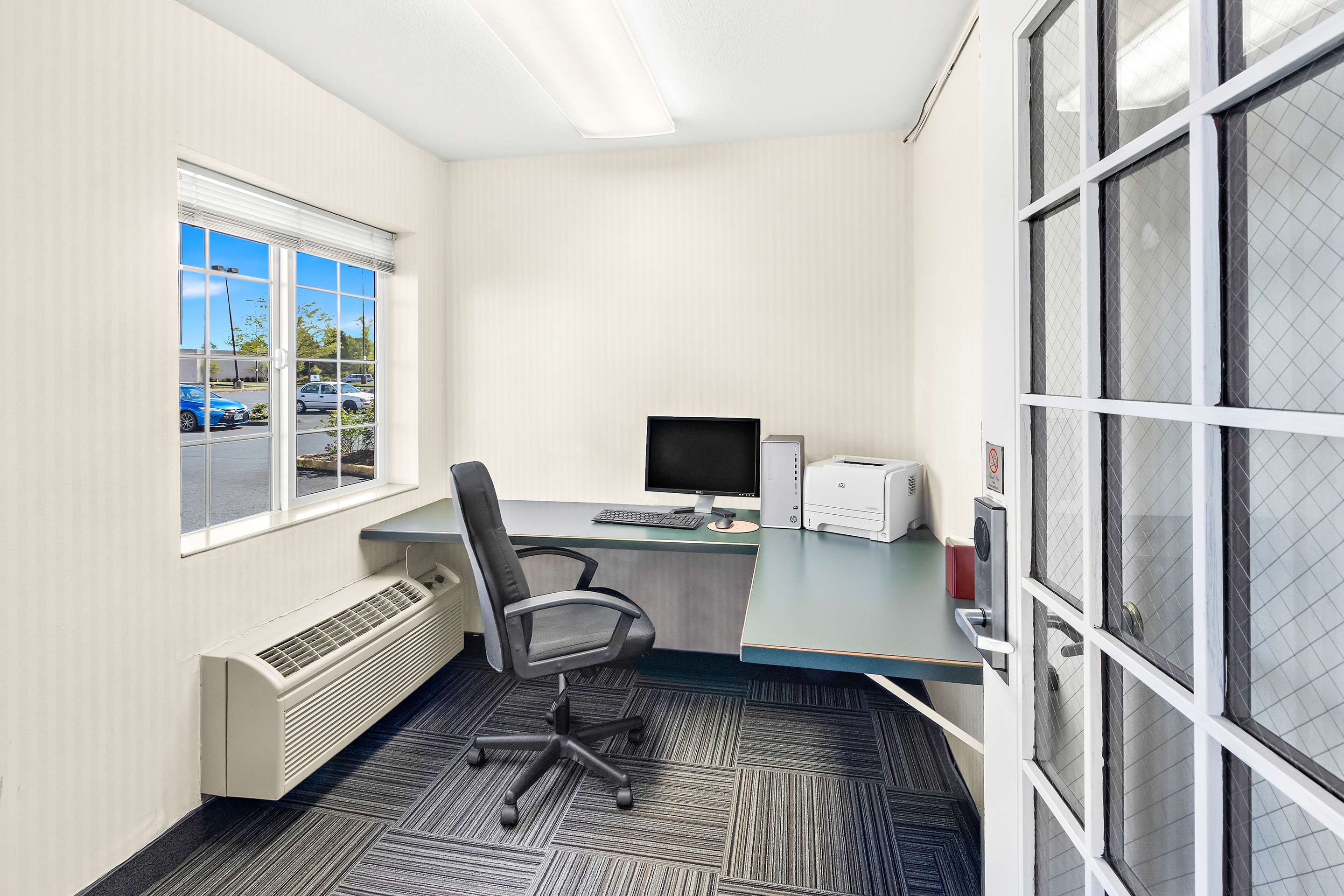 WAKELA BusinessCenter | GuestHouse Kelso Longview