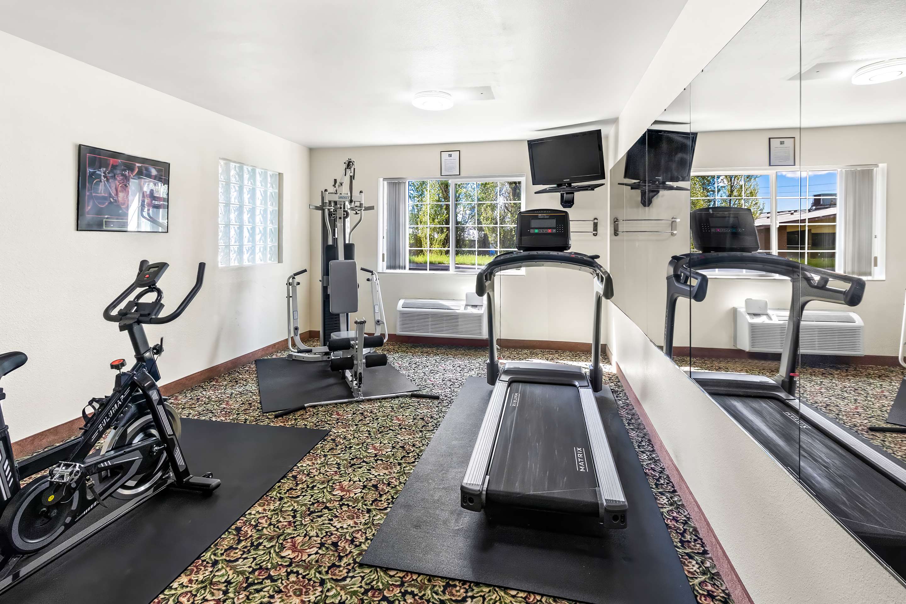 WAKELA FitnessCenter | GuestHouse Kelso Longview