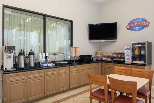  - Baymont Inn & Suites Douglasville - I-20, Exit 37