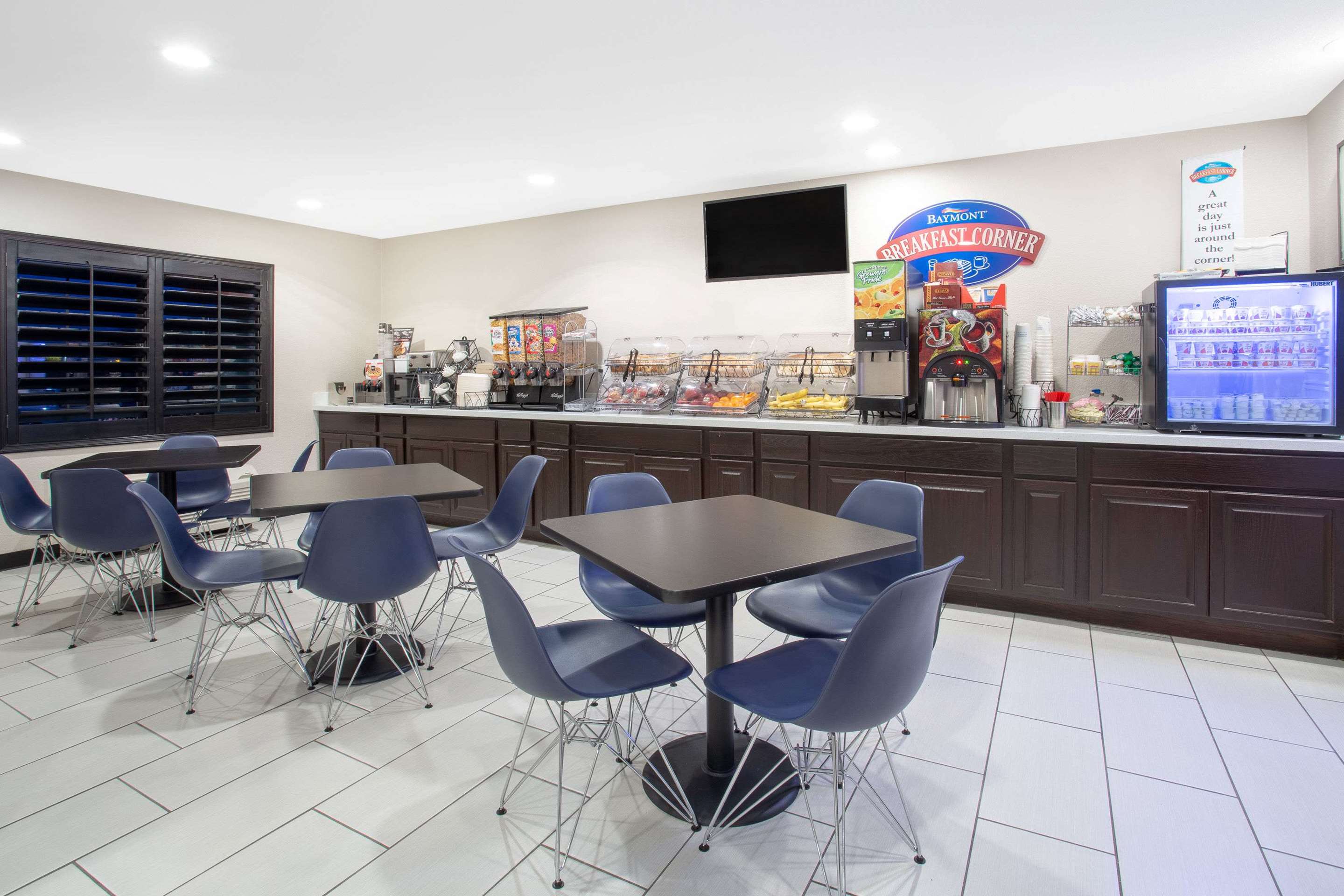 Property amenity | Baymont by Wyndham Phoenix I-10 near 51st Ave