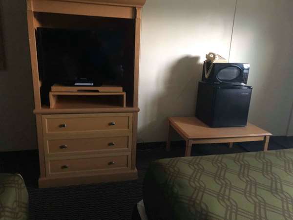  - Knights Inn Winner