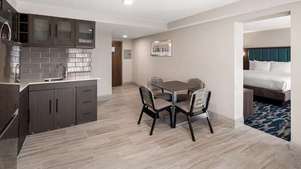  - Best Western Plus Executive Residency Nashville - I-24 & I-65, Exit 87