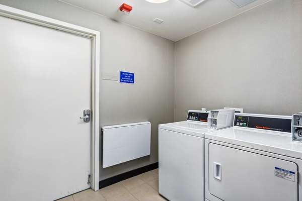 Amenities - Best Western Plus Philadelphia Pennsauken Hotel