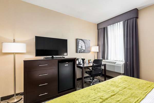  - Best Western Plus Philadelphia Pennsauken Hotel