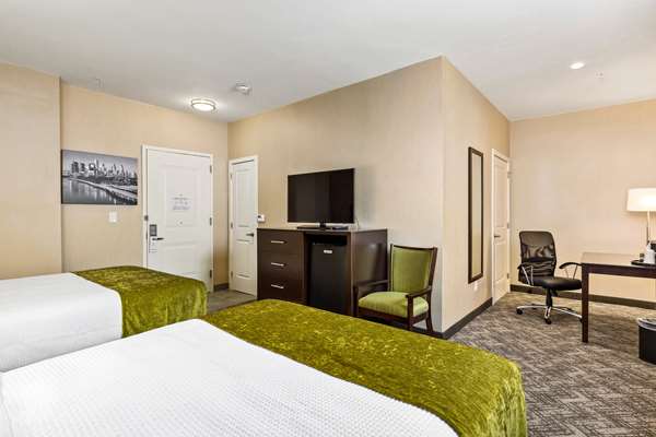  - Best Western Plus Philadelphia Pennsauken Hotel
